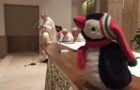 Feierlicher Gottesdienst zum Franz von Sales-Fest mit Pinguin